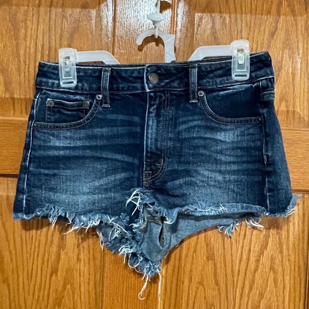 AMERICAN EAGLE Women's 4 Vintage Hi-Rise Festival Stretch Blue Denim Shorts